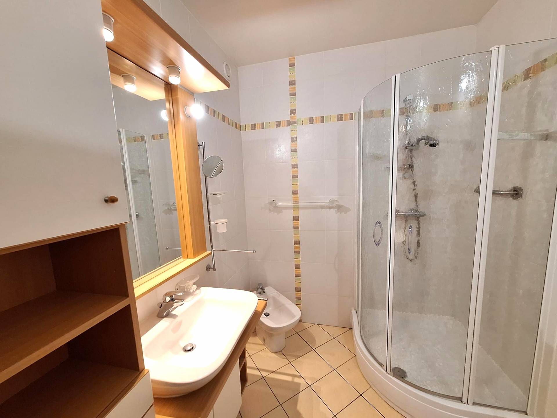 07202