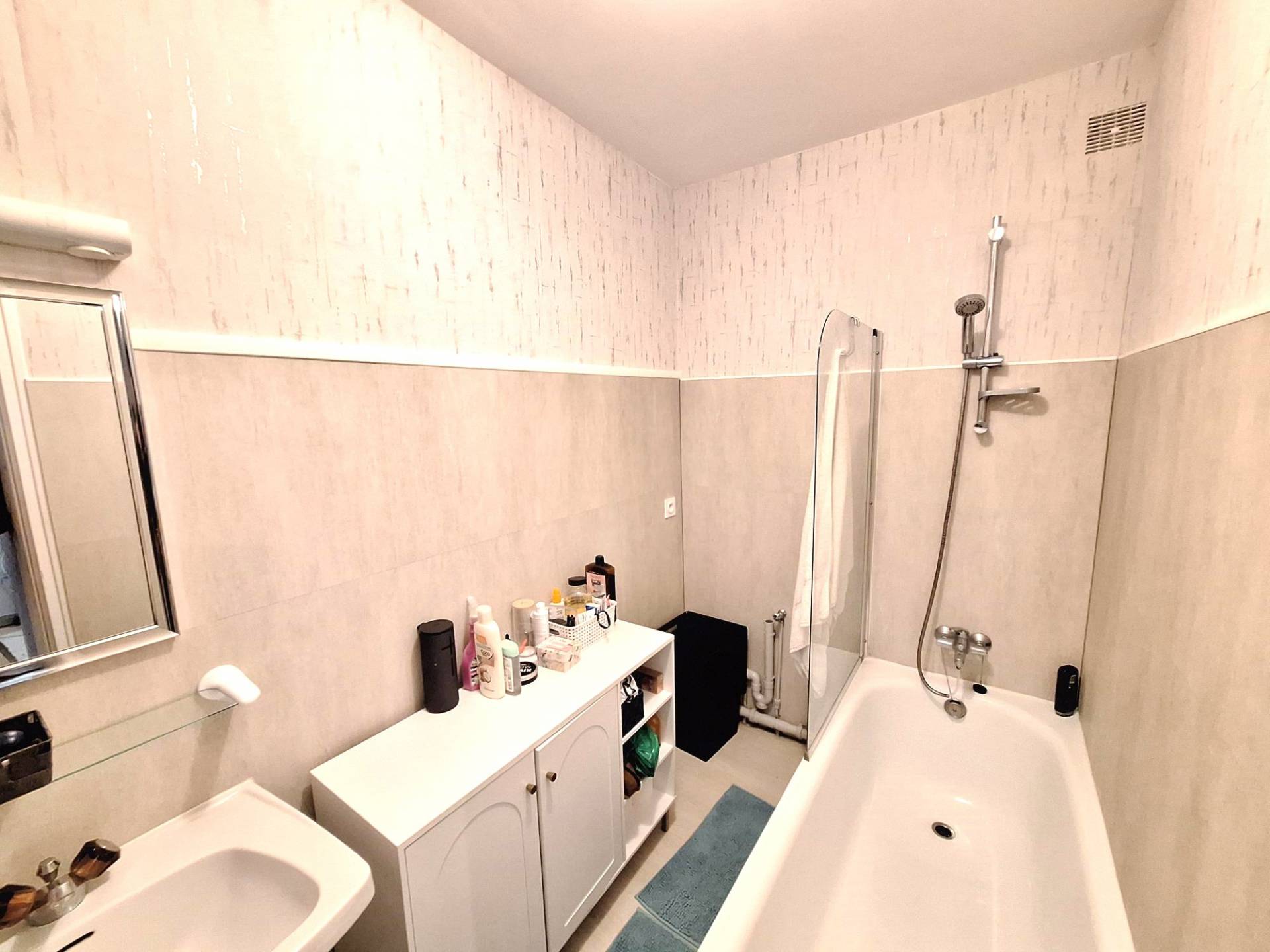 8241